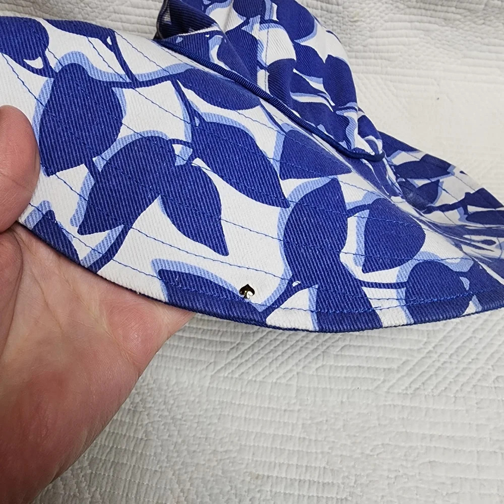 Kate Spade wide brim sun‎ hat blue white. - Picture 7 of 10